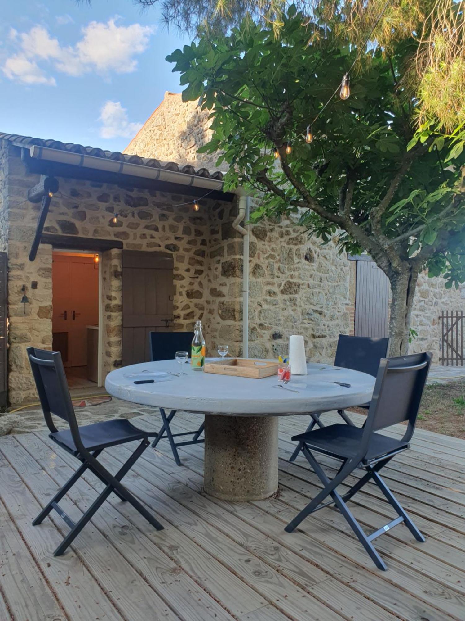 La Magnanerie Du Castanet Βίλα Banne Εξωτερικό φωτογραφία